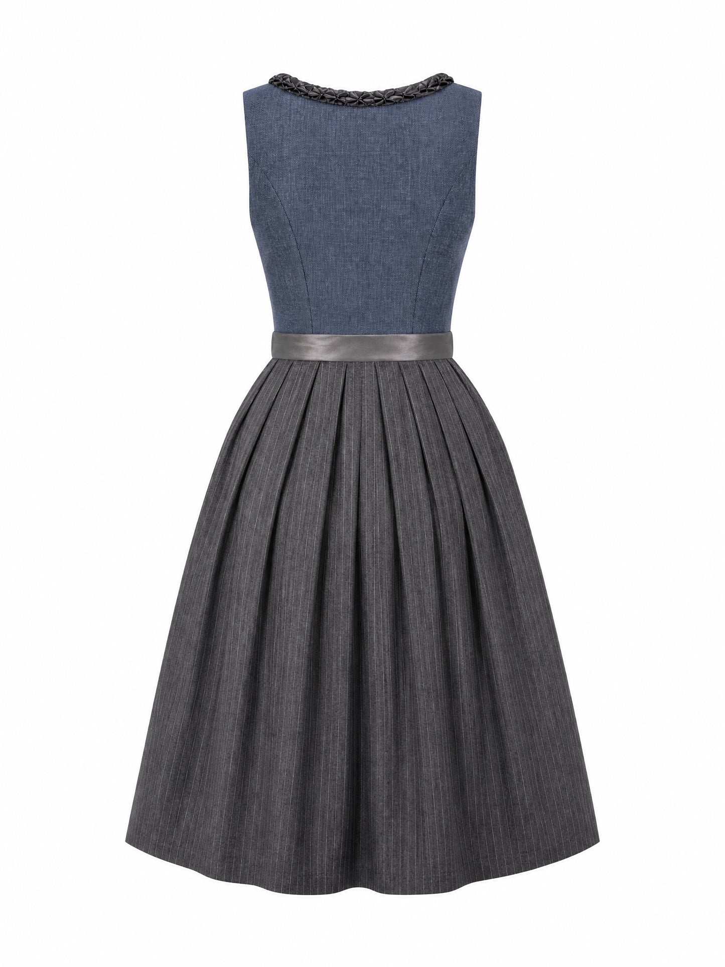 Dirndl Daria in Stahlblau mit Sturmgrau Sch¨¹rze - R¨¹ckansicht